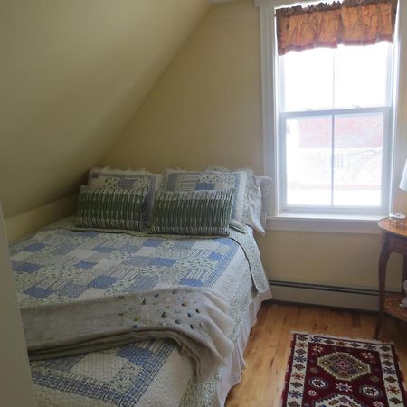 Miscouche Sunbury Cove Winery Bed & Breakfast エクステリア 写真